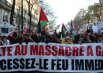 Paris’te Gazze’de ateşkes için yürüyüş