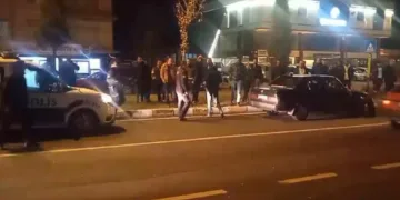 Otomobilin çarptığı kadın metrelerce savruldu