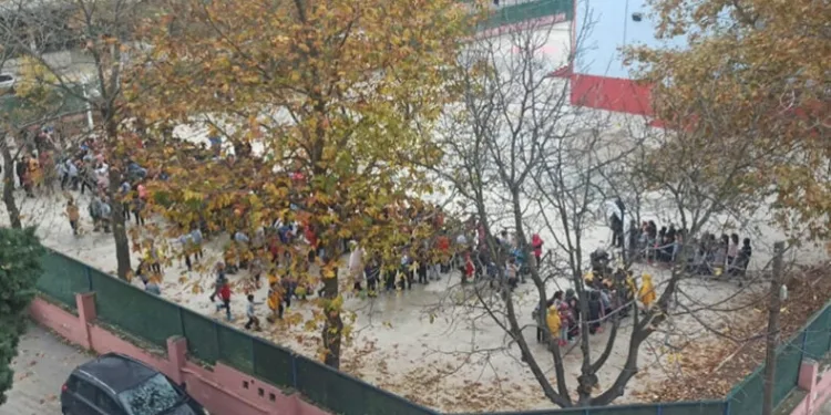 Gemlik merkezli deprem Yalova’da da hissedildi