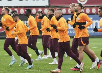 Galatasaray, Karagümrük maçı hazırlıklarına başladı