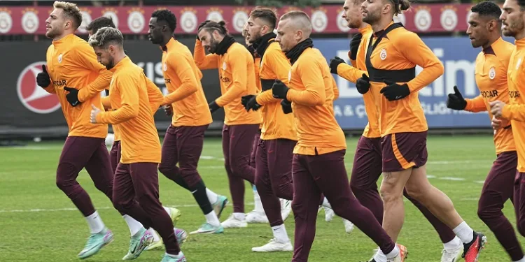 Galatasaray, Karagümrük maçı hazırlıklarına başladı