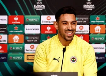 İrfan Can Kahveci: “Hem lig hem Avrupa’da güzel seri yakaladık”