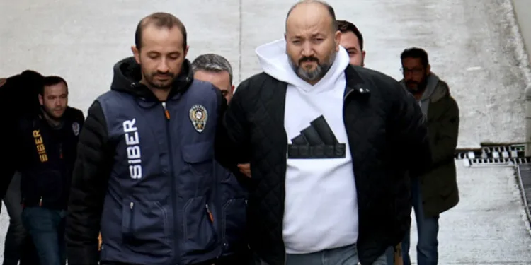 Sazan Sarmalı çetesi çökertildi