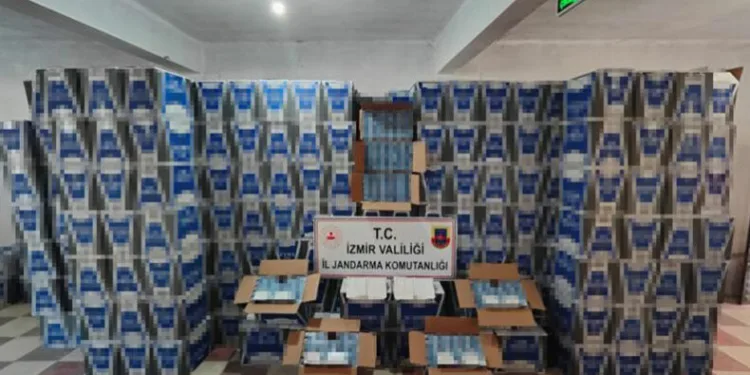 İzmir’de 5 milyon 320 bin boş makaron ele geçirildi