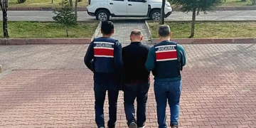 FETÖ/PDY üyesi eski emniyet müdürü yakalandı