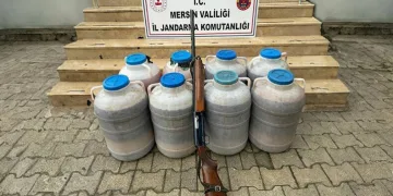 Mersin’de bir evde 550 litre sahte içki ele geçirildi