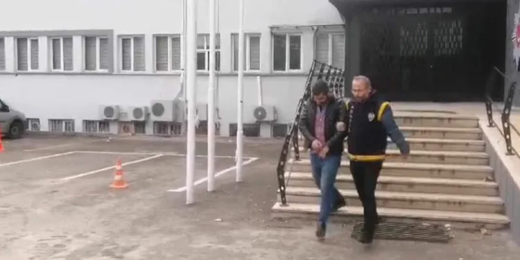 Bursa’da çaldığı otomobille Yalova’da gezerken yakalandı