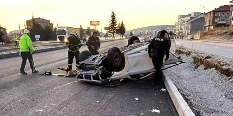 Kontrolden çıkan otomobil takla attı: 1 yaralı
