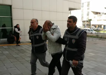 Kuyumculara sahte altın satan şüpheli yakalandı