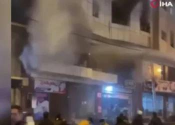Öğrenci yurdunda yangın: 14 ölü