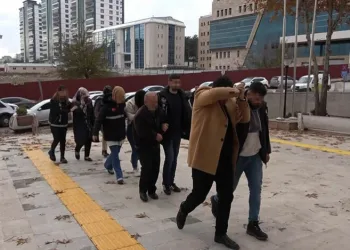 Uyuşturucu operasyonunda 5 tutuklama
