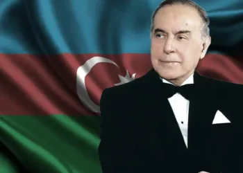 Haydar Aliyev Bakü’de anıldı
