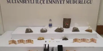Uyuşturucu ticareti yapan şahıslar operasyonla yakalandı