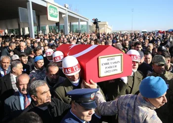 Türkiye Kuzey Irak şehitlerini uğurladı