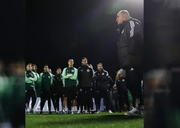 Fatih Terim, Panathinaikos ile ilk antrenmanına çıktı