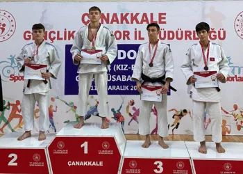 10 madalya ile geri döndüler