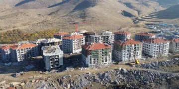 Malatya’da TOKİ konutları yükseliyor