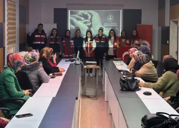 Anne ve anne adayları bilgilendirildi