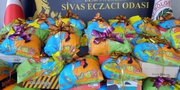 150 öğrenciye kışlık mont ve bot yardımı