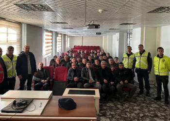 Bingöl’de servis sürücülerine eğitim verildi