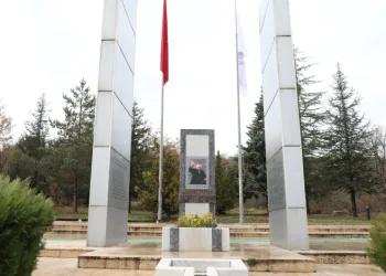 Hayırsever aileye vefa