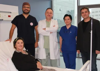 Kapalı ameliyatla normal hayatına döndü