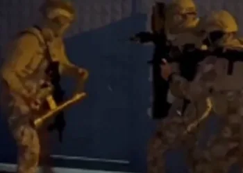 Konak’ta 49 ‘torbacı’ yakalandı