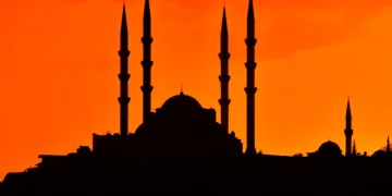 Abdulhamid Han Camii’nin ihtişamı
