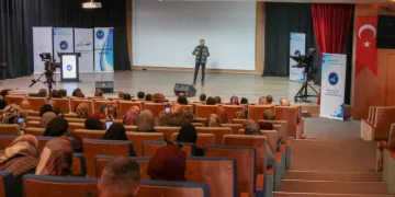 ‘Anne Üniversitesi’ projesi