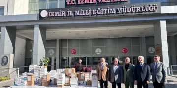 İzmir’de yetim öğrencilere yardım paketi