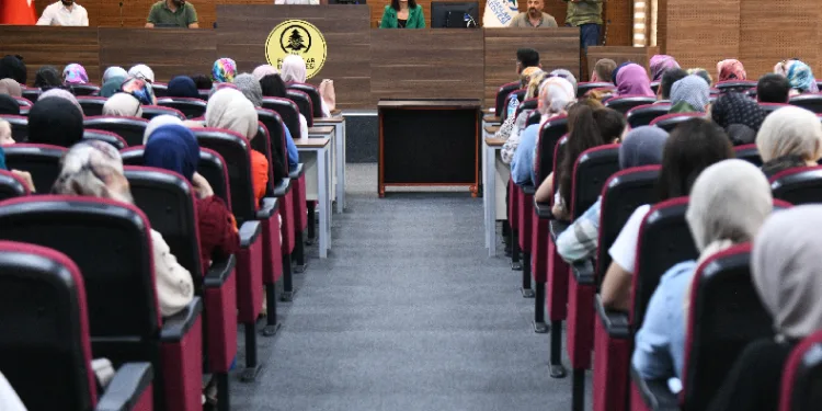 Pursaklar Belediyesinden istihdama destek