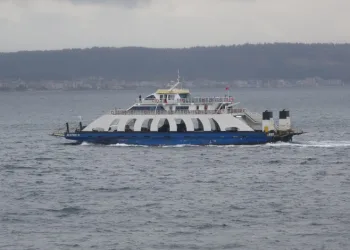 Çanakkale’de feribot sefer iptalleri