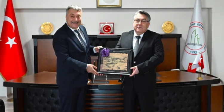 Bozkan’dan Rektör Özölçer’e iade-i ziyaret