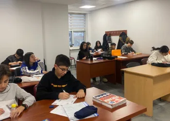 Öğrencilere kurs desteği