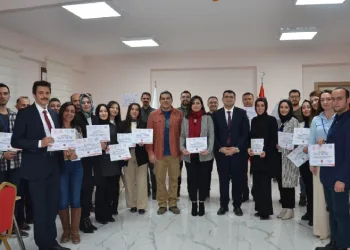 Yazma eğitimi katılımcılarına sertifikaları verildi