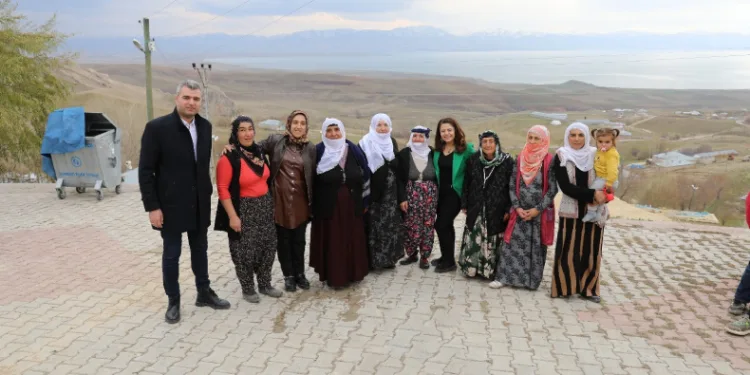 İpekyolu Belediyesinin ziyaretleri sürüyor