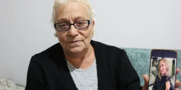 Kız kardeşinin cansız bedenini arıyor