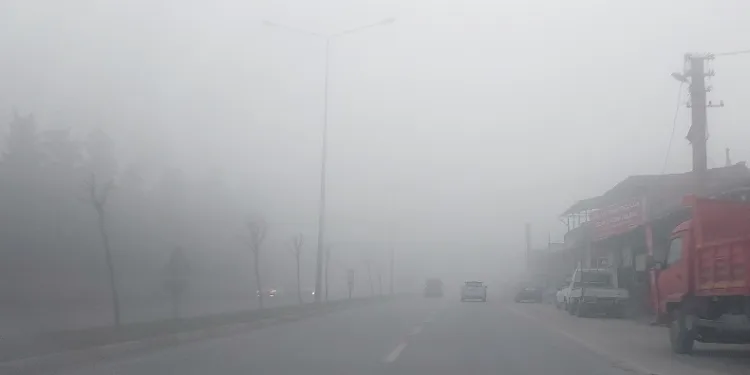 Balıkesir’de yoğun sis etkili