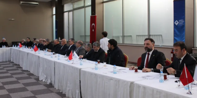 Öğrencilere erken yaşta iş imkanı