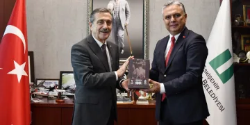 Başkan Uysal’dan Başkan Ataç’a ziyaret