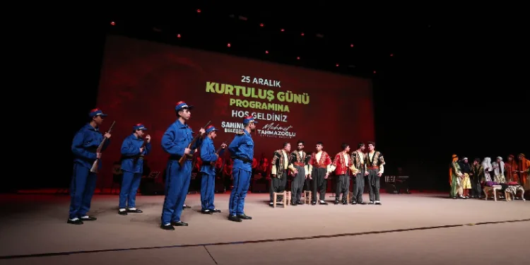 Öğrenciler destansı mücadeleyi canlandırdı