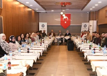 Rektör Çakmak, öğrencilerle buluştu