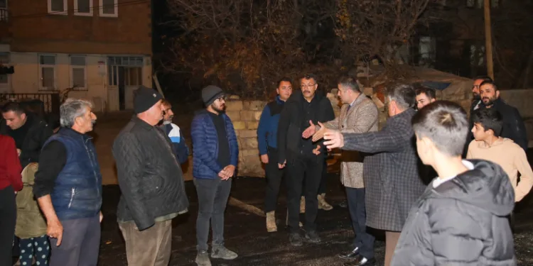 Vali Ali Çelik asfalt denetiminde