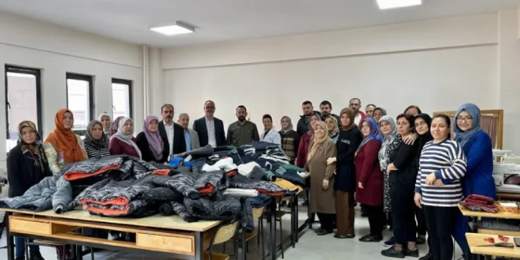 Kursiyerlerin diktiği montlar Gazze’ye