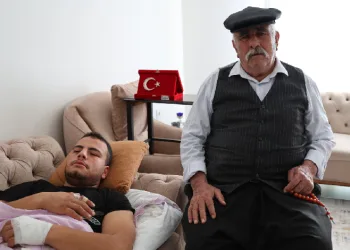 “74 torunum var, 5’i cephede”