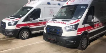 Bitlis İl Sağlık Müdürlüğüne 2 ambulans daha