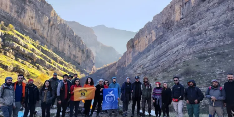 Dağcılardan Aktütün kanyonlarına gezi