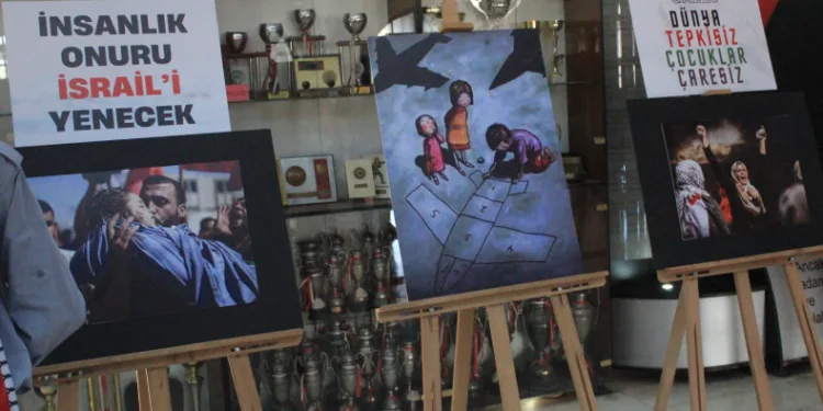 Eskişehir’de Filistin söyleşi ve sergisi