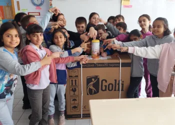 Öğrencilerden anlamlı destek