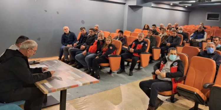 SAKRAD Başkanı güven tazeledi